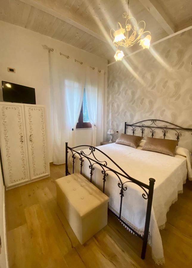Chalet Del Girasole Castellabate Bagian luar foto